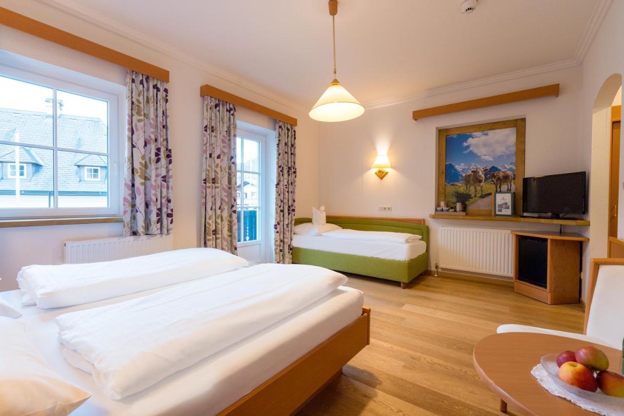 Hotel-Garni Schernthaner Санкт Гильген Экстерьер фото